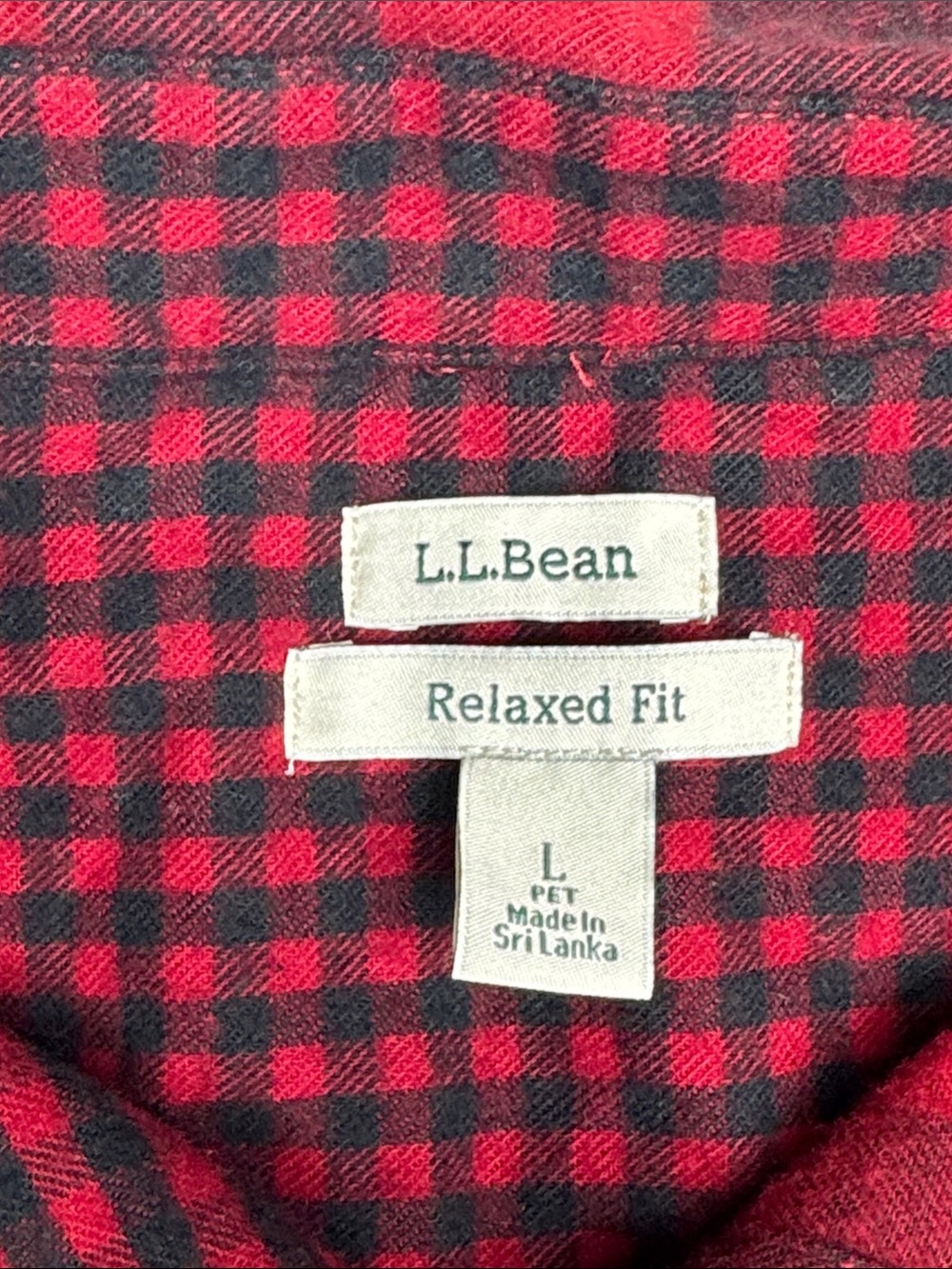 LL Bean Women's Red Black Buffalo Check Plaid Relaxed Fit Flannel Shirt L large - Picture 2 of 6
